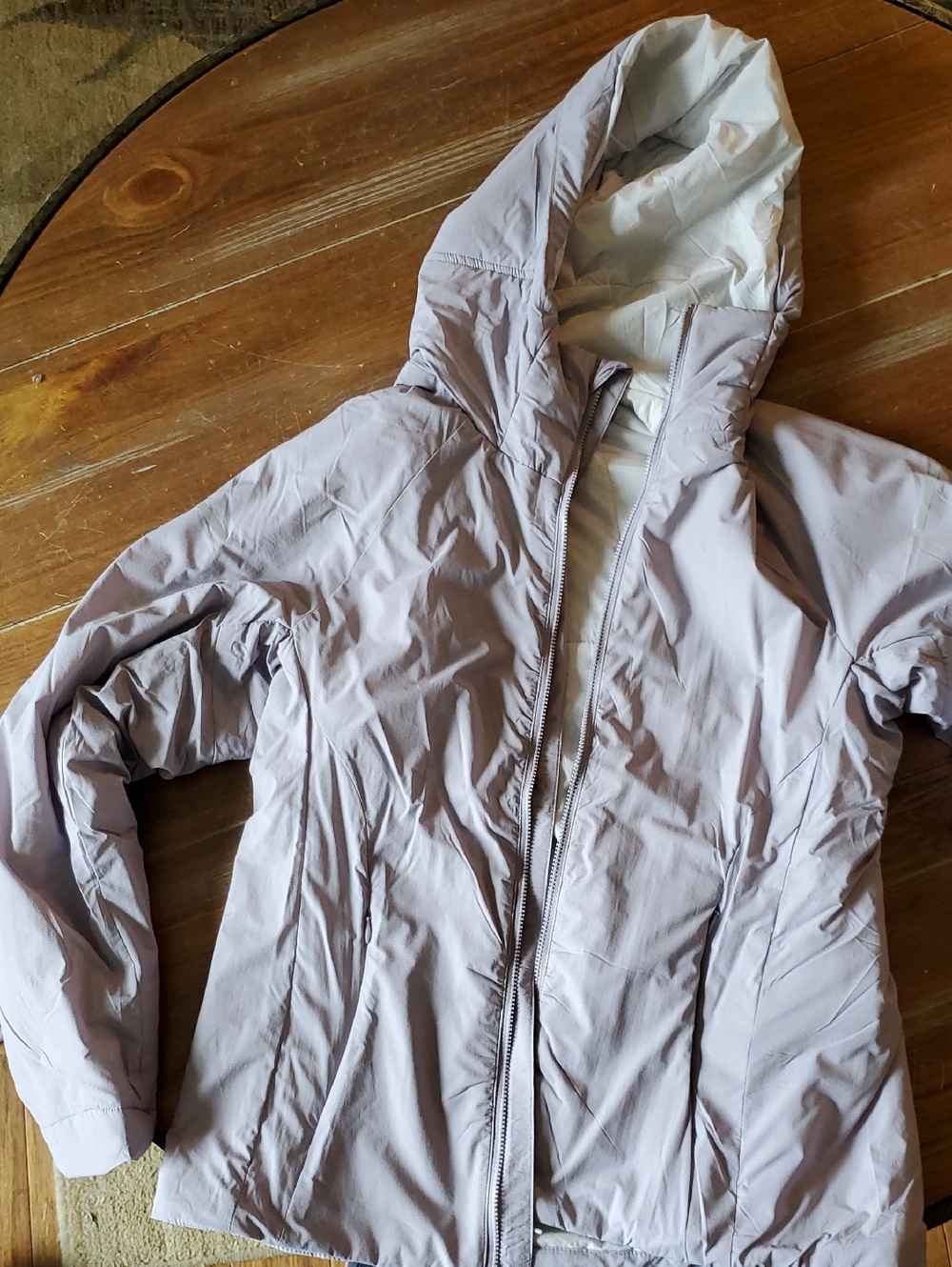 Light Lavender Hooded Women's Puffer Jacket